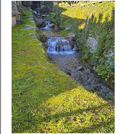 Romantic Retreat On The